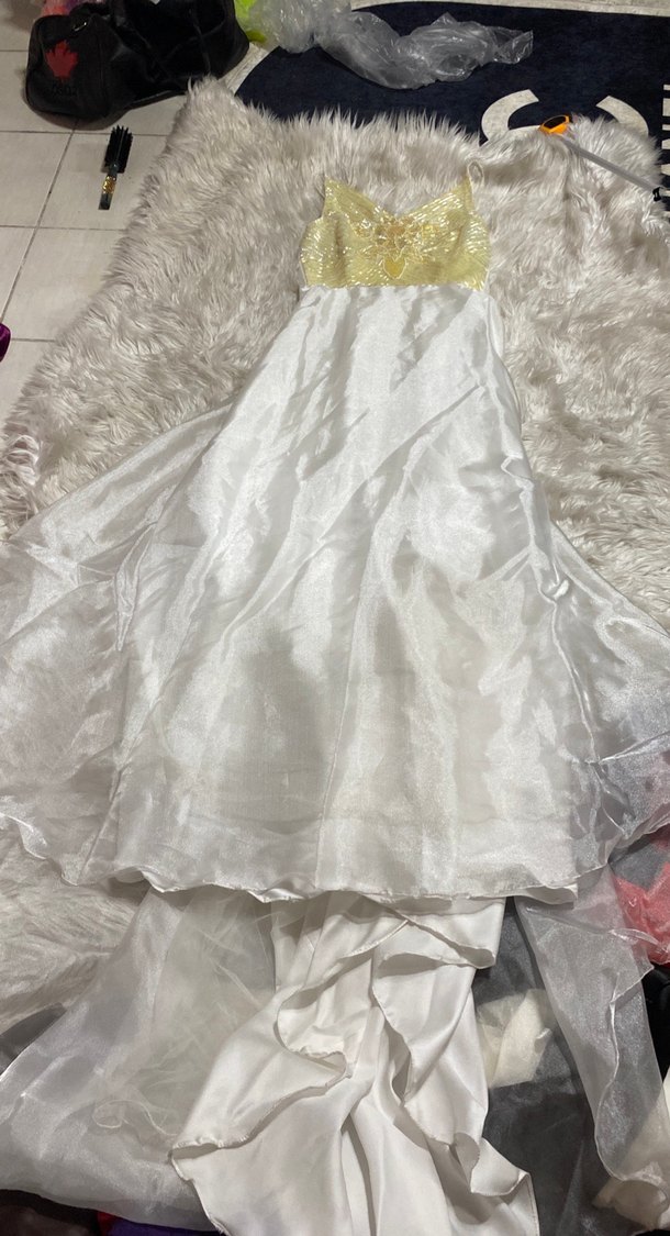 Boncuk İşlemeli V Yaka Uzun Beyaz Kadın Elbise - Görsel 2