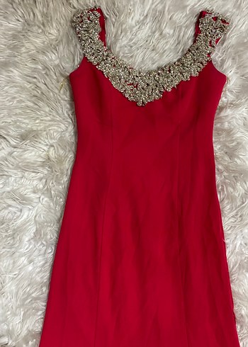 Kırmızı taş işlemeli  Uzun Abiye Elbise - Görsel 2