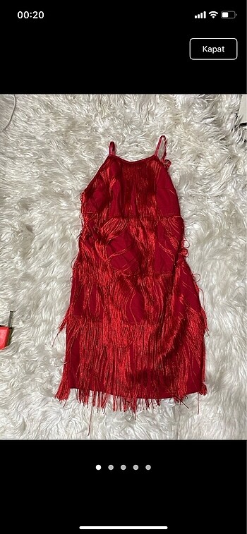 Kırmızı püskülü askılı abiye - Görsel 4