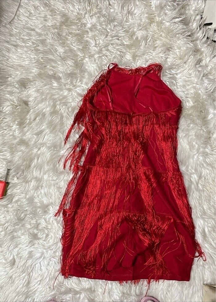 Kırmızı püskülü askılı abiye - Görsel 5