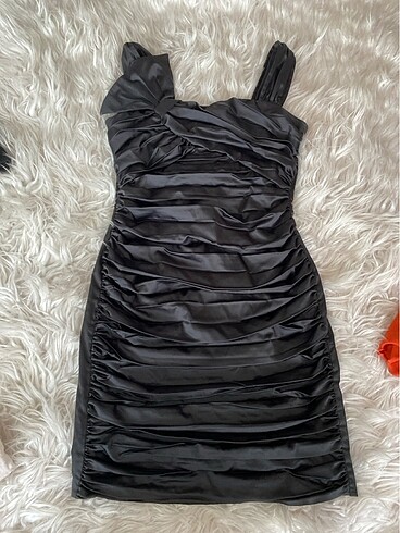 Siyah ipeksten drapeli elbise esnek - Görsel 2