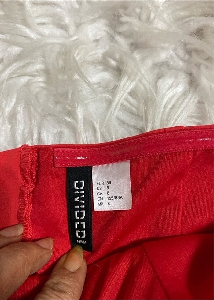 H&M kırmızı straplez çok şık elbise - Görsel 4