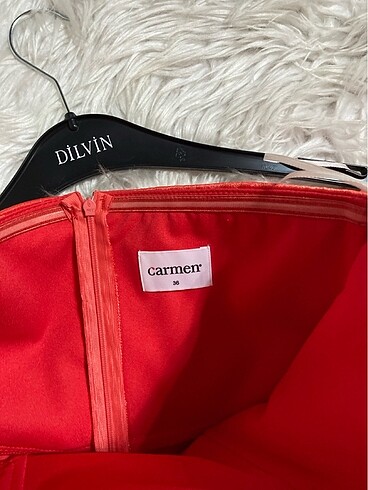 Narçiçeği tülü korsajlı kırmızılı kadın elbisesi çok güzel - Görsel 3