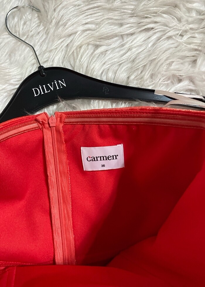 Narçiçeği tülü korsajlı kırmızılı kadın elbisesi çok güzel - Görsel 3