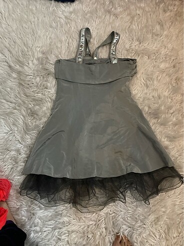 Roman tül ve palet detaylı parlak gri şık abiye - Görsel 5