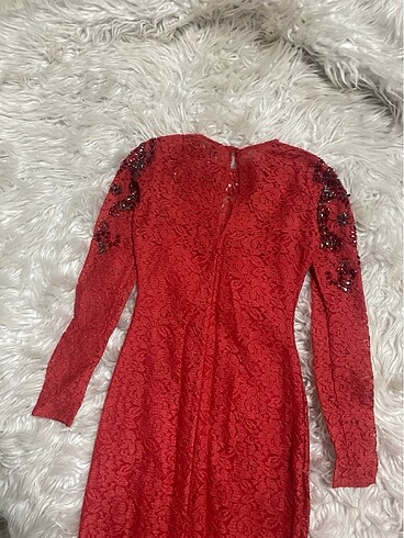 Narçiçeği tel detaylı şık zarif gece elbisesi - Görsel 5