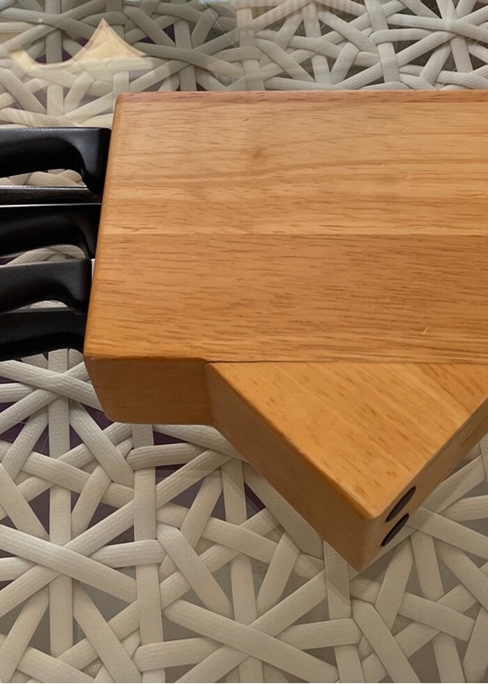 Ahşap standlı 5 değişik boy bıçak seti - Görsel 4