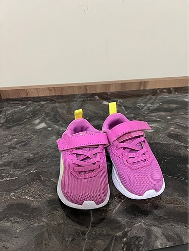 Puma Çocuk spor ayakkabısı