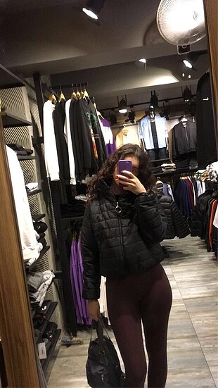 crop siyah mont