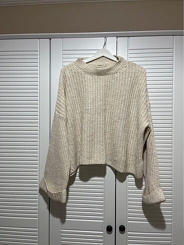 Krem oversize örgü kazak