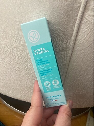 Yves hydra vegetal serum