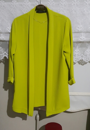 yesil ceket