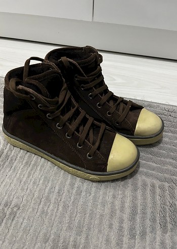 36 Beden Orjinal UGG marka kadın bot