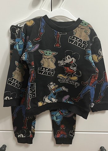 Erkek Çocuk Siyah Baskılı Sweatshirt