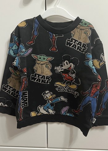 5 Yaş Beden Erkek Çocuk Siyah Baskılı Sweatshirt