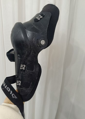 Kemerli Siyah Deri Motosiklet Dizlik - Görsel 8