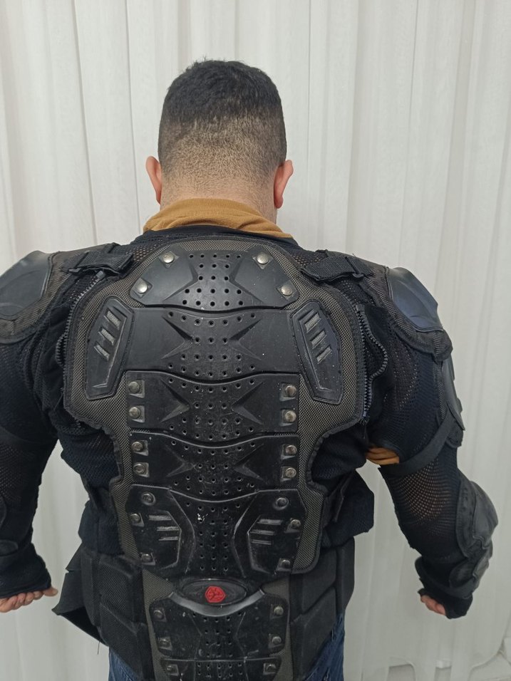 Kemerli Siyah Deri Motosiklet Dizlik - Görsel 2