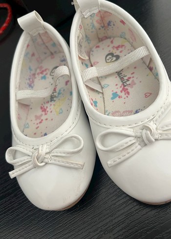 Kız Çocuk Beyaz Bağcıklı Babet Ayakkabı - Görsel 2