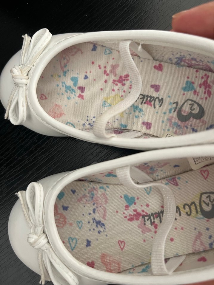 Kız Çocuk Beyaz Bağcıklı Babet Ayakkabı - Görsel 3