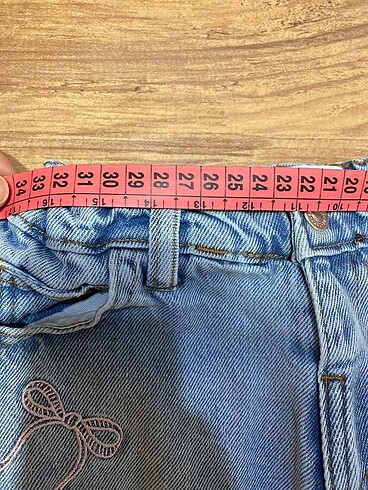 9 Yaş Beden çeşitli Renk Zara kot şort