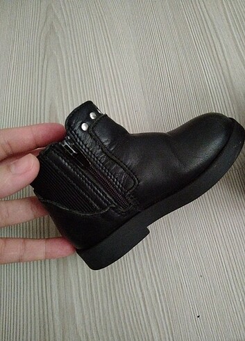 Zara Bebek botu