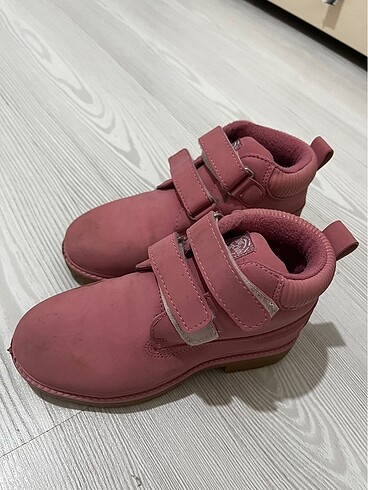 Pembe bot