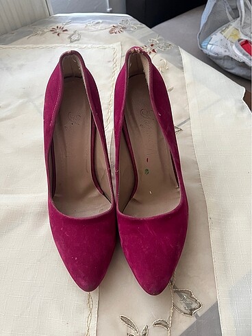 Fuşya stiletto