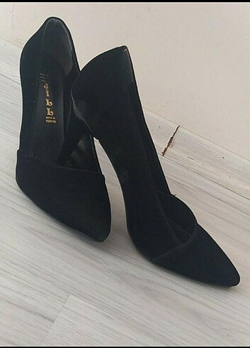 40 Beden Stiletto ayakkabı