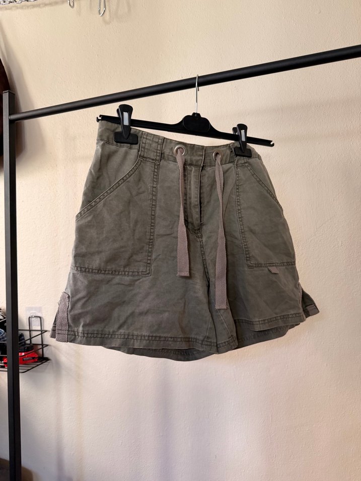 Gri Kamuflaj Desenli Kadın Mini Denim Şort - Görsel 5