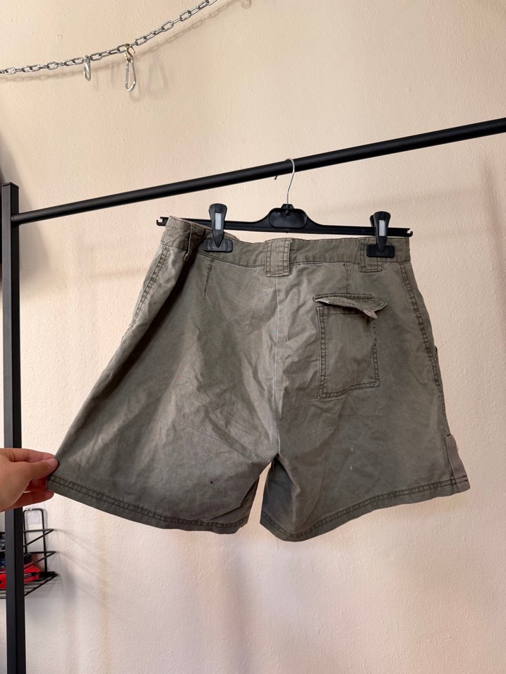 Gri Kamuflaj Desenli Mini Kadın Şort - Görsel 4