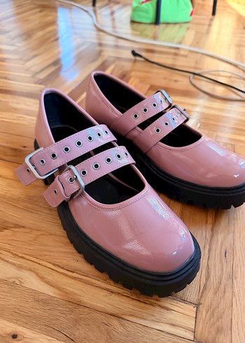 Pembe Deri Tokalı Platform Topuklu Ayakkabı Pull and Bear - Görsel 4