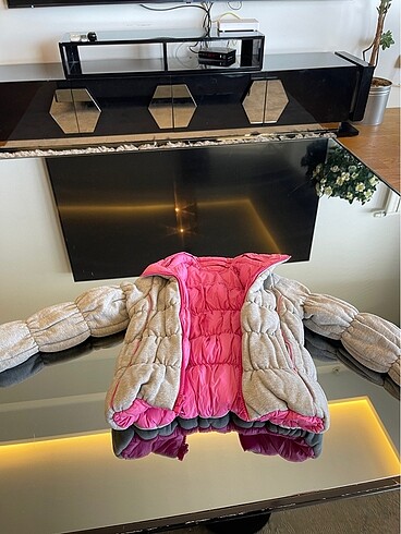 DKNY ÇİFT TARAFLI MONT 4 yaş