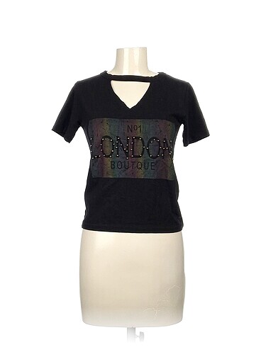 PreLoved T-shirt %70 İndirimli.