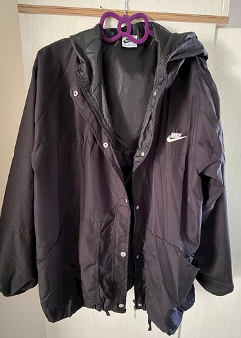Nike Siyah Midi Boy Yagmurluk