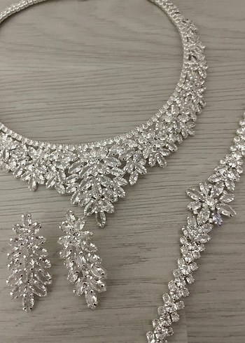 İşlemeli Beyaz Boncuklu Gelin set takımı - Görsel 4