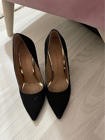 37 Beden siyah Renk Stiletto