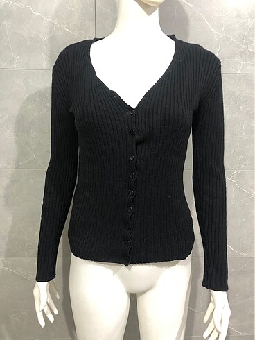 önü düğmeli body