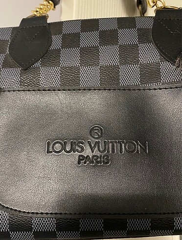 Louis Vuitton louis vuıtton ponponlu çanta