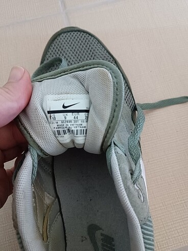 44 Beden haki Renk Nike erkek spor ayakkabi