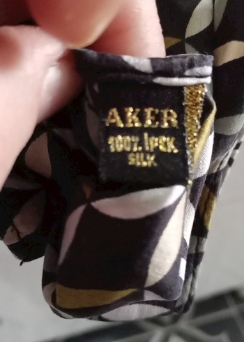 Aker marka ipek şal - Görsel 2