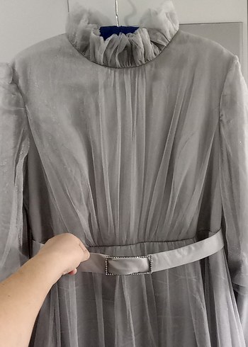 Uzun Gri Simli Drape Detaylı Abiye