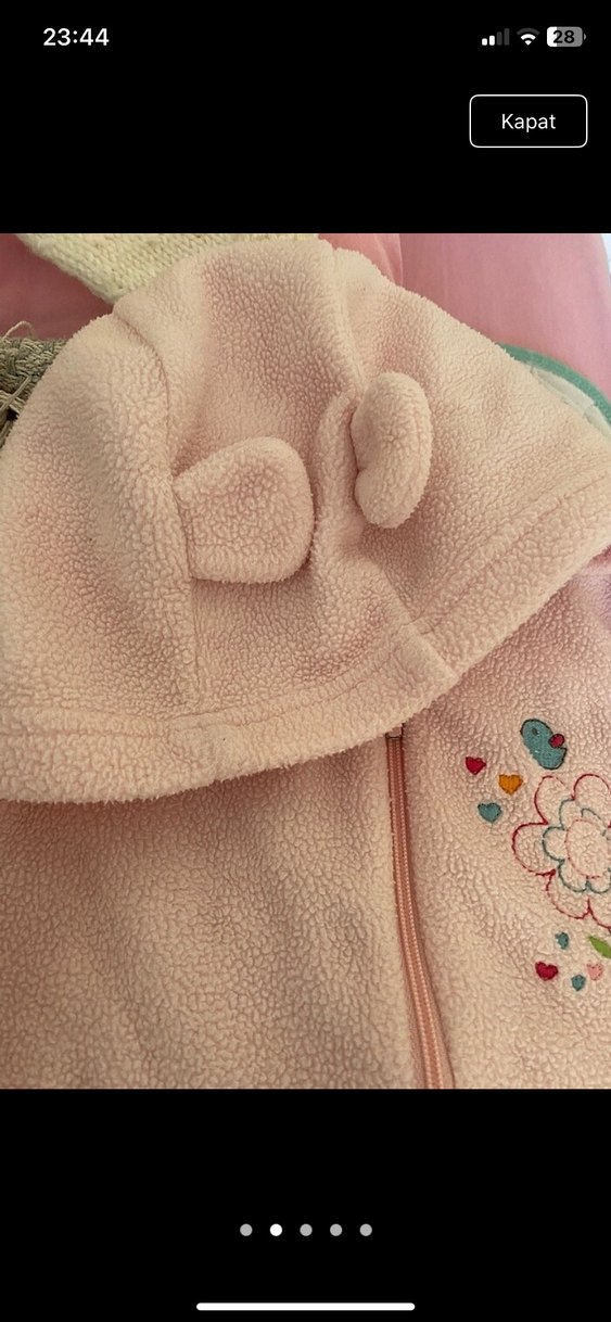 Kapüşonlu Bebek Kız Tulumu, Nakışlı, Peluş Detaylı - Görsel 3