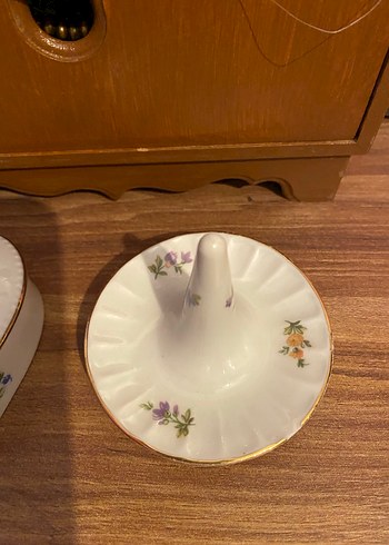 Çiçek Desenli Vintage Kalp Kutusu ve Tabak yüzüklü - Görsel 3