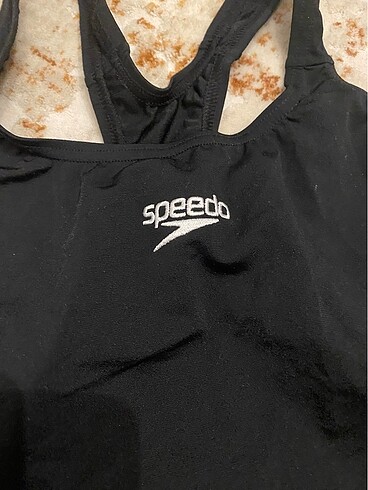 Speedo Mayo ve üzeri için pareo