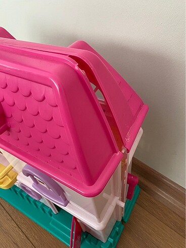 Beden Barbie evi sesli