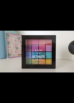 Nyx Ultımate Shadow Far Paleti