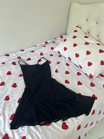 Bershka Tul Asimetrik Elbise