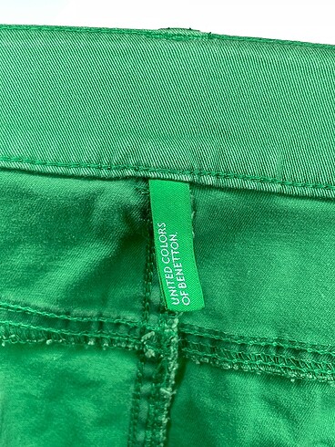 40 Beden yeşil Renk Benetton Mini Etek %70 İndirimli.