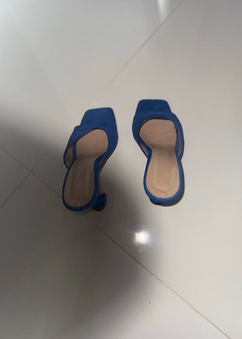 Mavi Süet Tokalı Blok Topuklu Kadın Terlik - Görsel 4