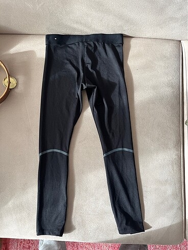 Decathlon Sporcu Taytı